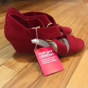 Red strap short heels